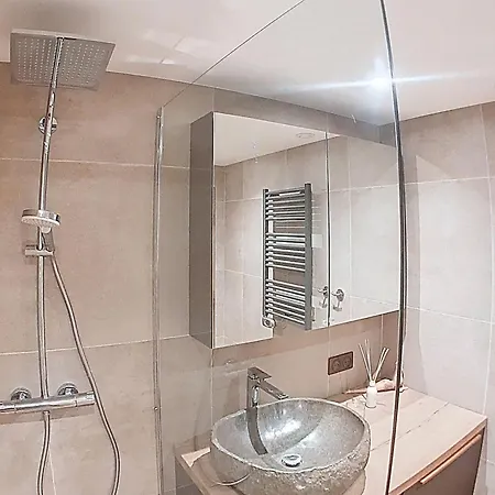 アパート Renove Centre-ville Avec Balcon - Fr-1-518-167 Val-dʼIsère